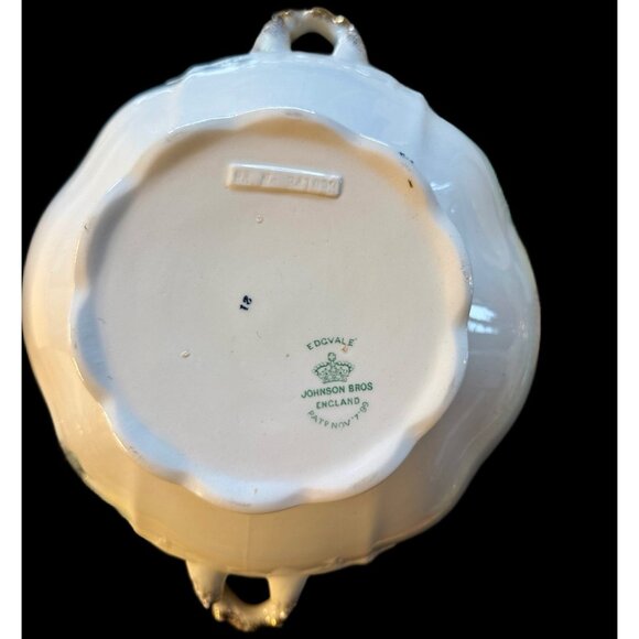 VTG Johnson Bros Covered Dish  China with Serving Ladle England - Picture 7 of 16